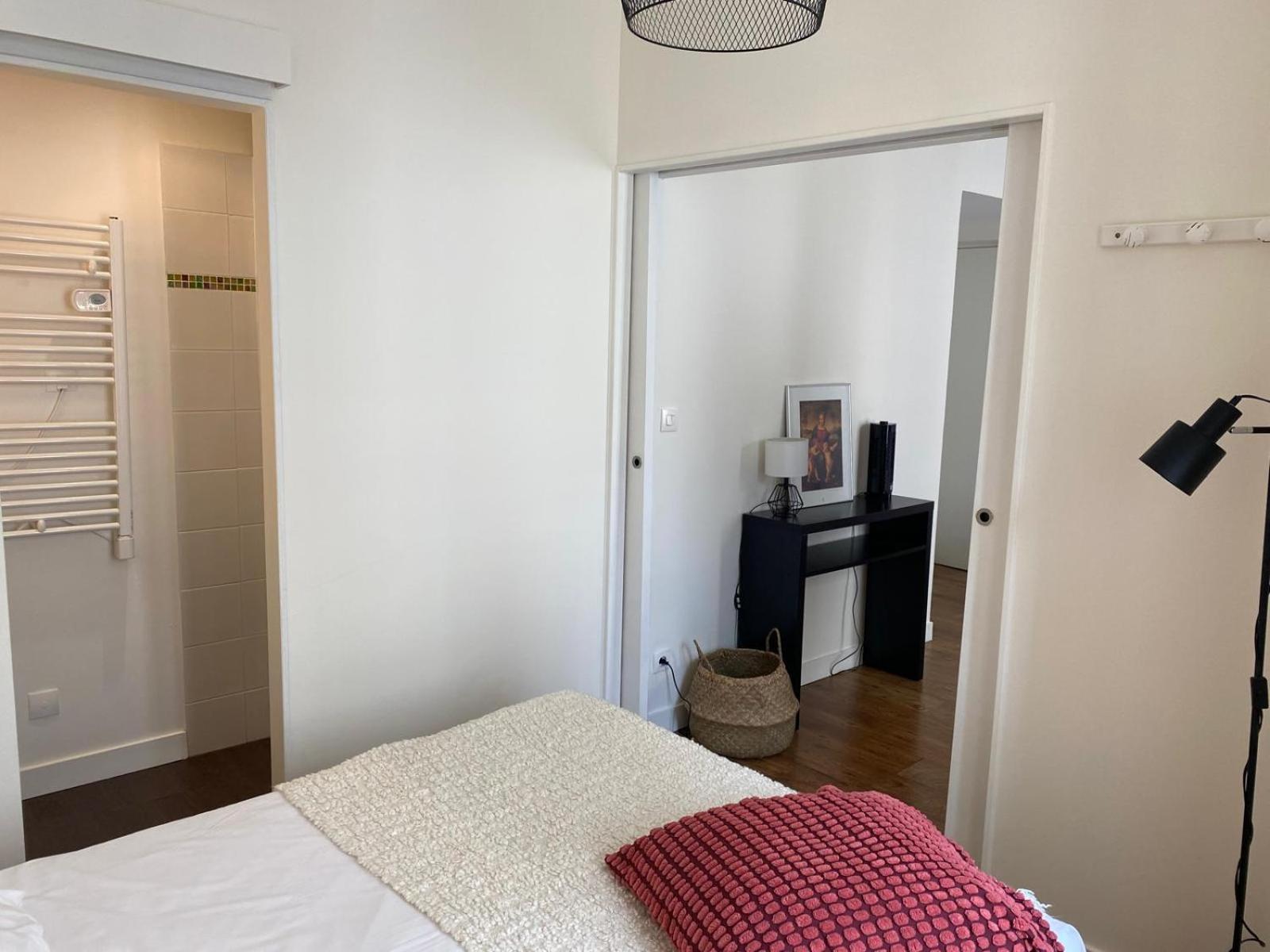 1 Pres Du Marche Apartment *